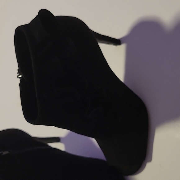 Kaari blue Black Women's Shoes - Picture 1 of 4